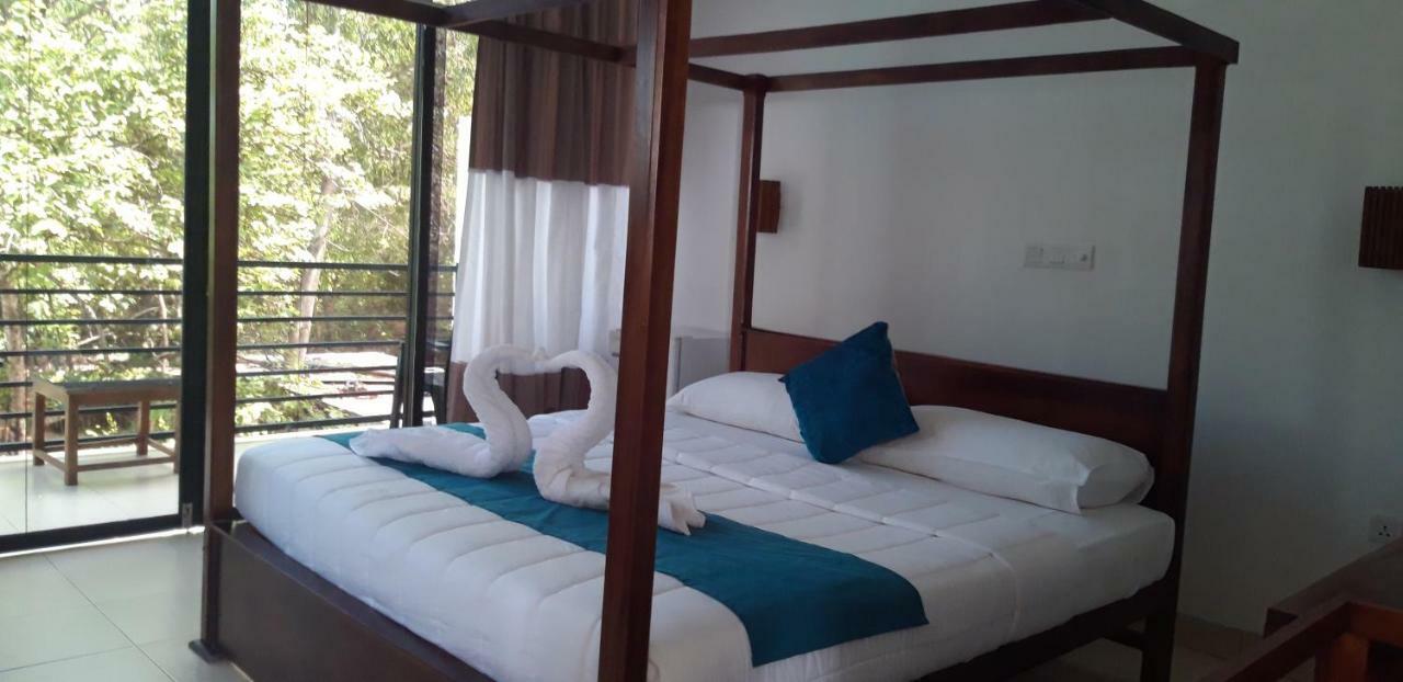 Lavish Resort - Sigirya Σιγκιρίγια Εξωτερικό φωτογραφία